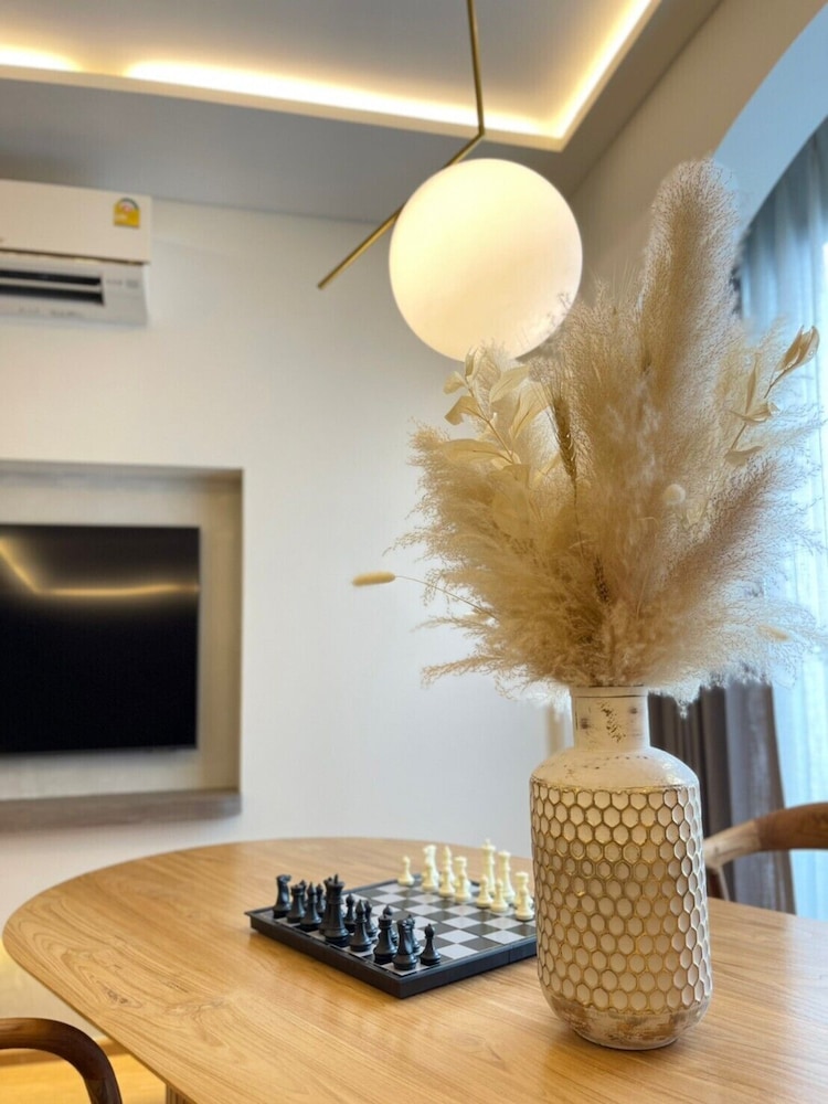 R2 Hotel Chiangmai 38/50