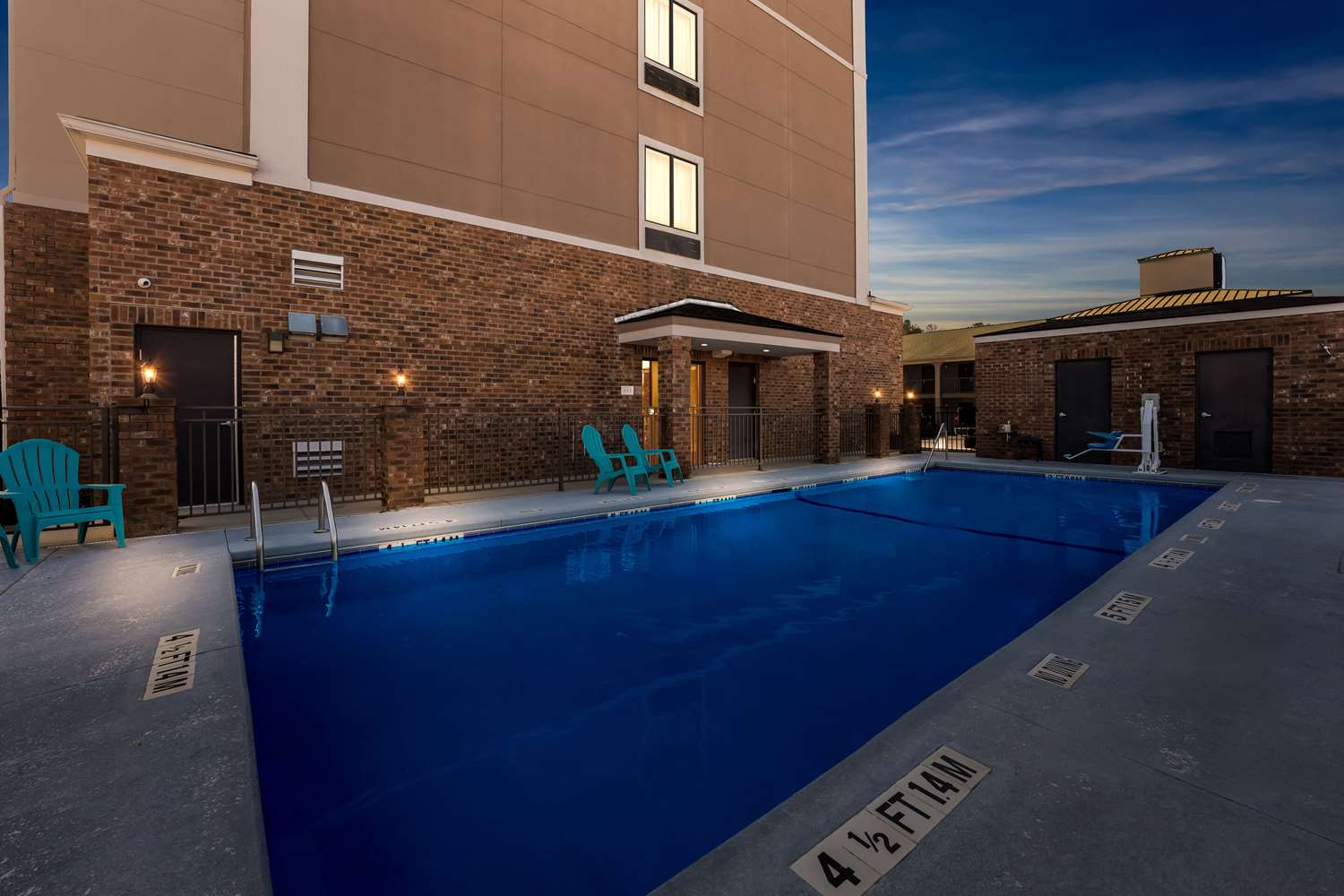 Comfort Inn & Suites Augusta West Near Fort Gordon 29/49