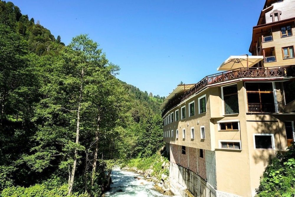 Ayder Hasimoglu Hotel 8/50