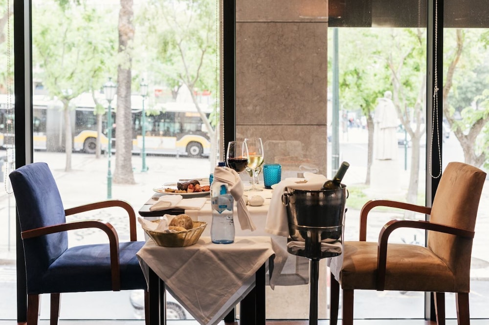 Marques de Pombal Hotel 64/76