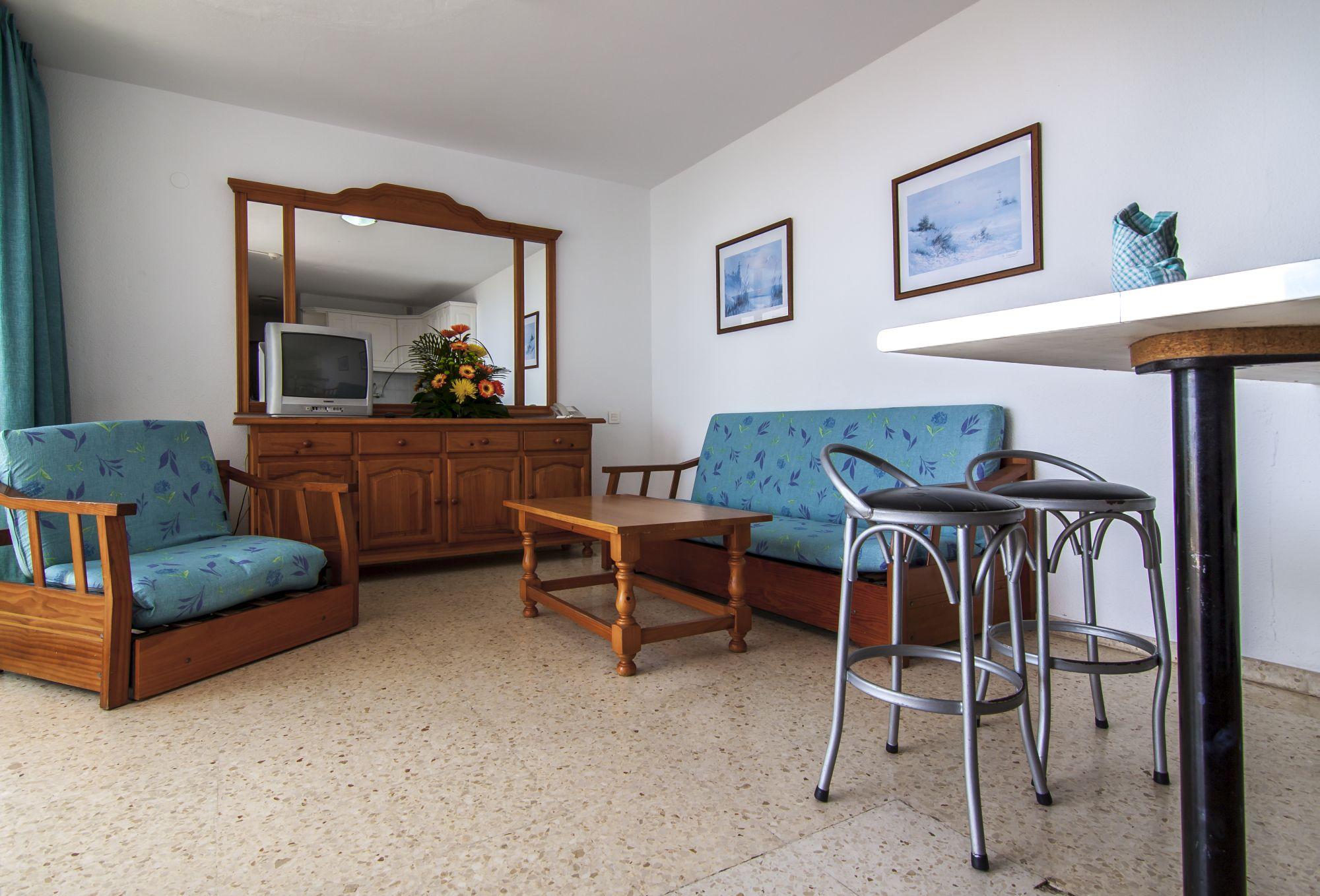 Corona Roja Apartments 9/18