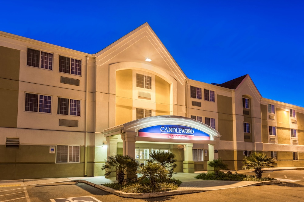 Candlewood Suites Nogales 5/64