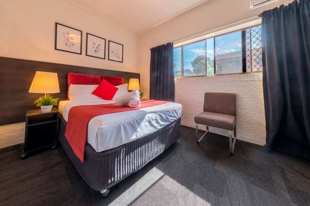 Ascot Budget Inn 24/77