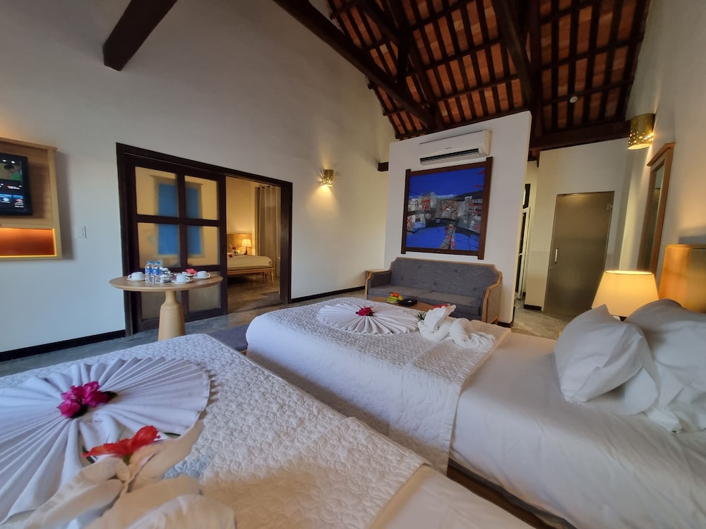 2 BEDROOMS, FAMILY