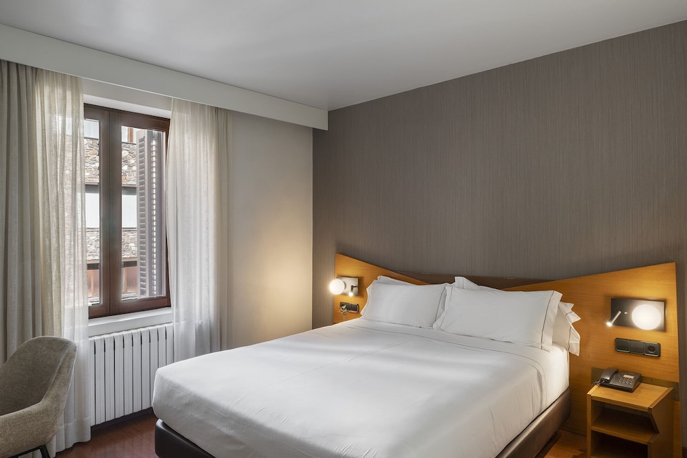 Hotel de l'Isard 16/50