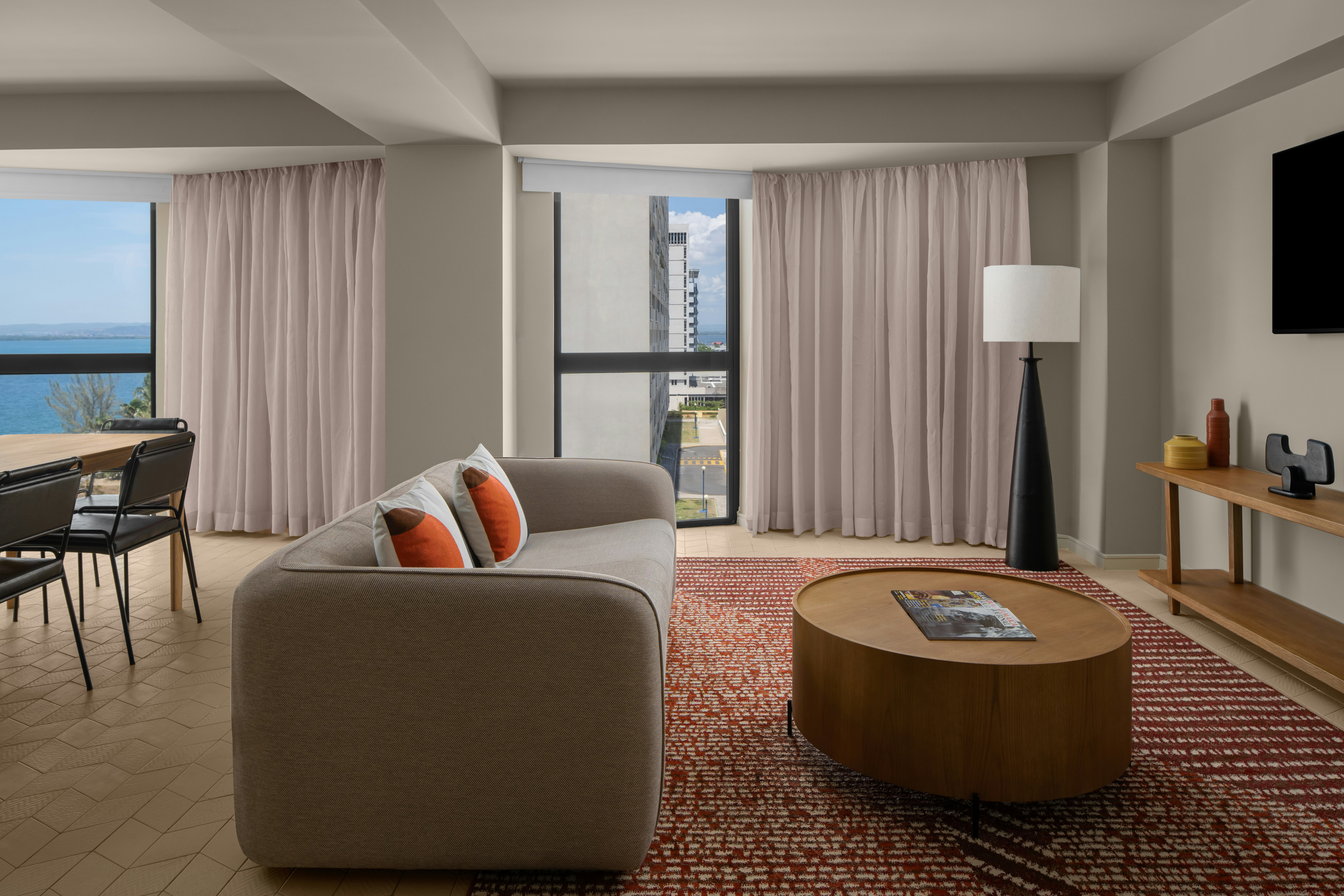 ROK Hotel Kingston, Tapestry Collection by Hilton 21/50