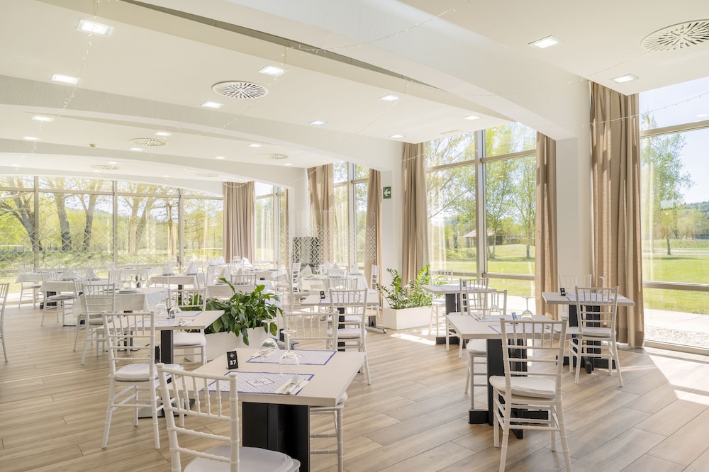 IBERIK Augas Santas Balneario & Golf 37/50