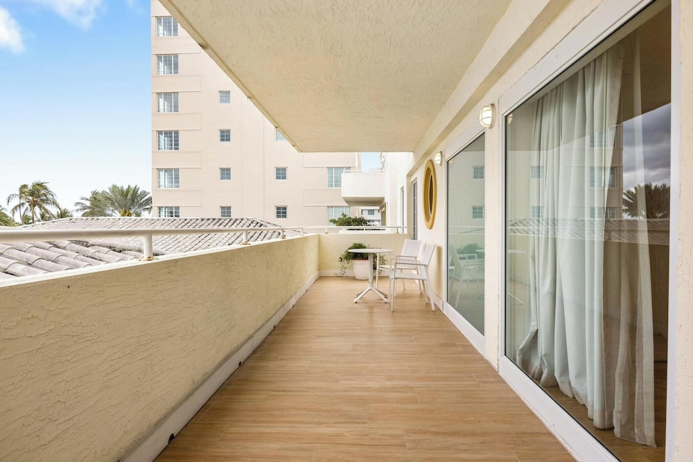 Hotel Ocean 60/64