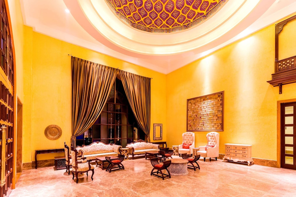 Sairafort Sarovar Portico 19/33