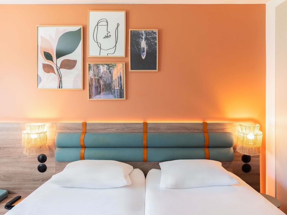 Ibis Golfe De Saint Tropez 22/69