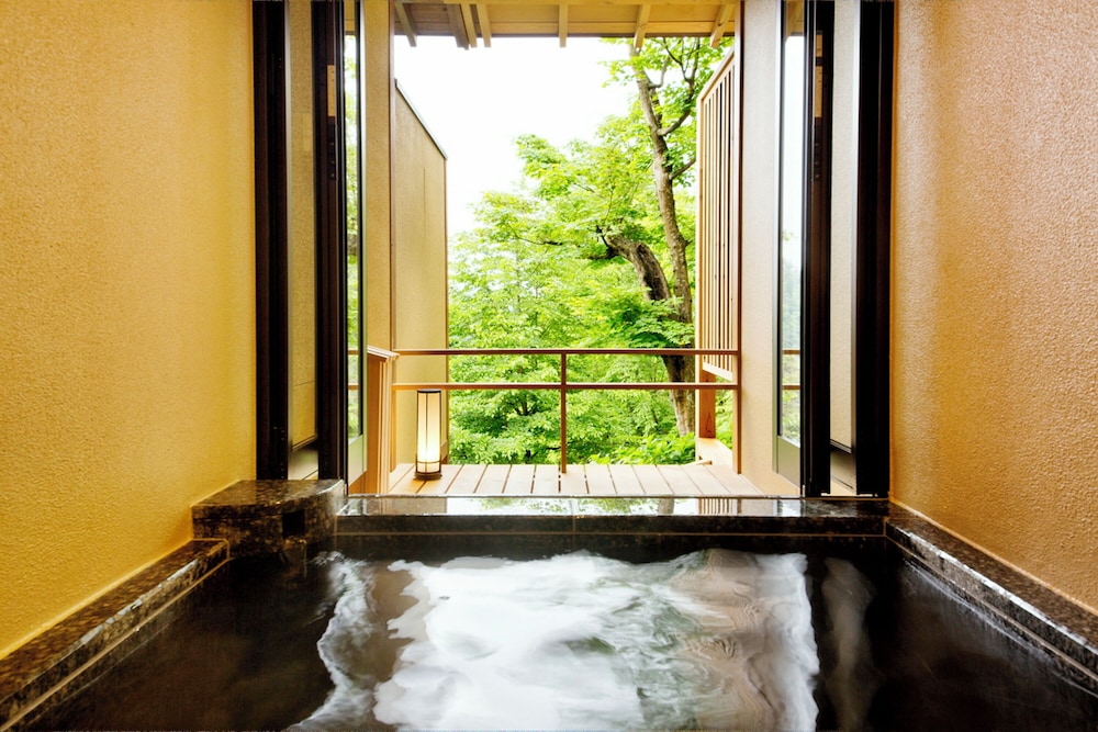 Hyakurakuso 20/37
