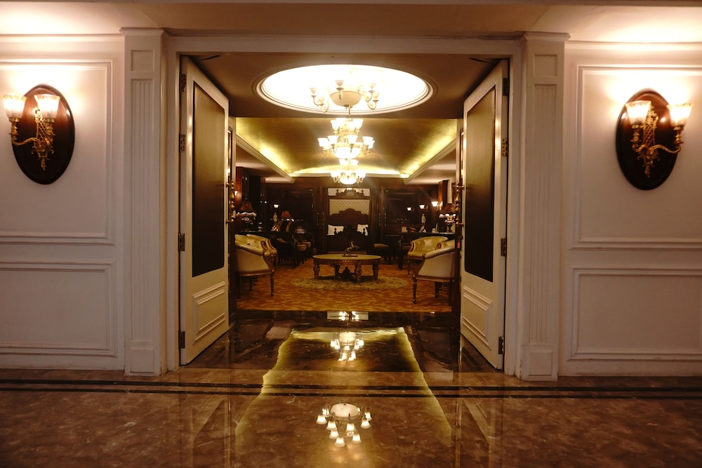 Ramada Plaza by Wyndham Chandigarh Zirakpur 5/58