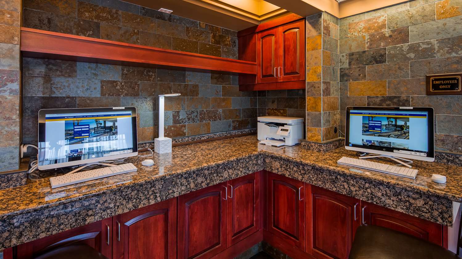 Best Western Garden Villa Inn 28/29