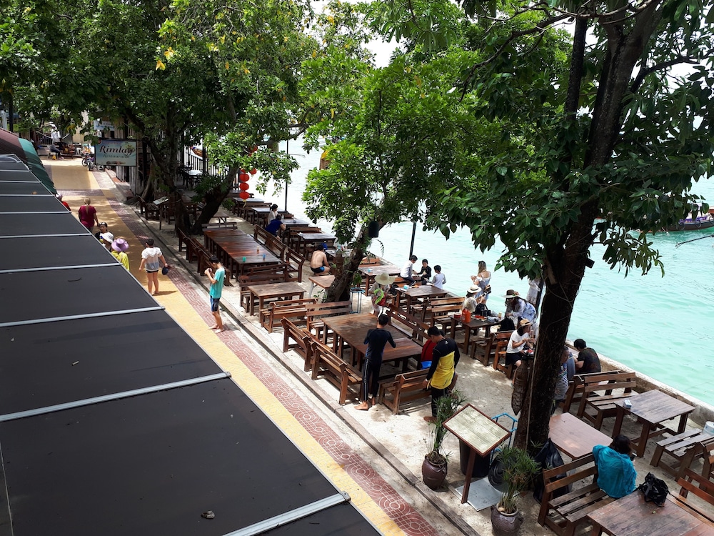 Phi Phi Rimlay Resort 34/48