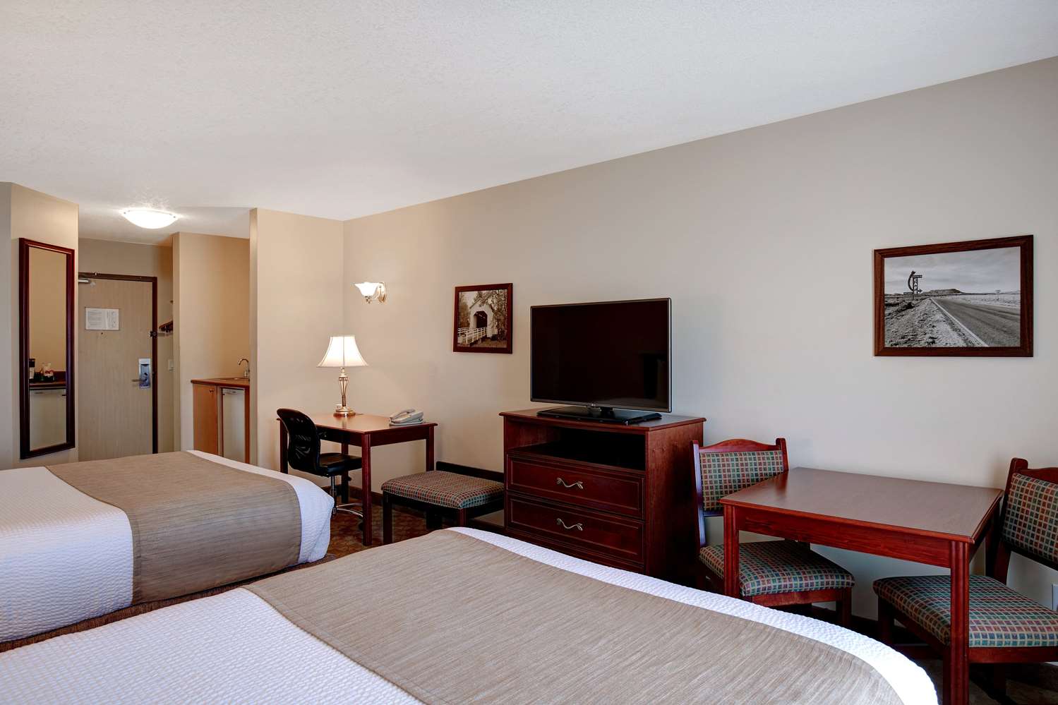 Days Inn by Wyndham Dawson Creek 17/40