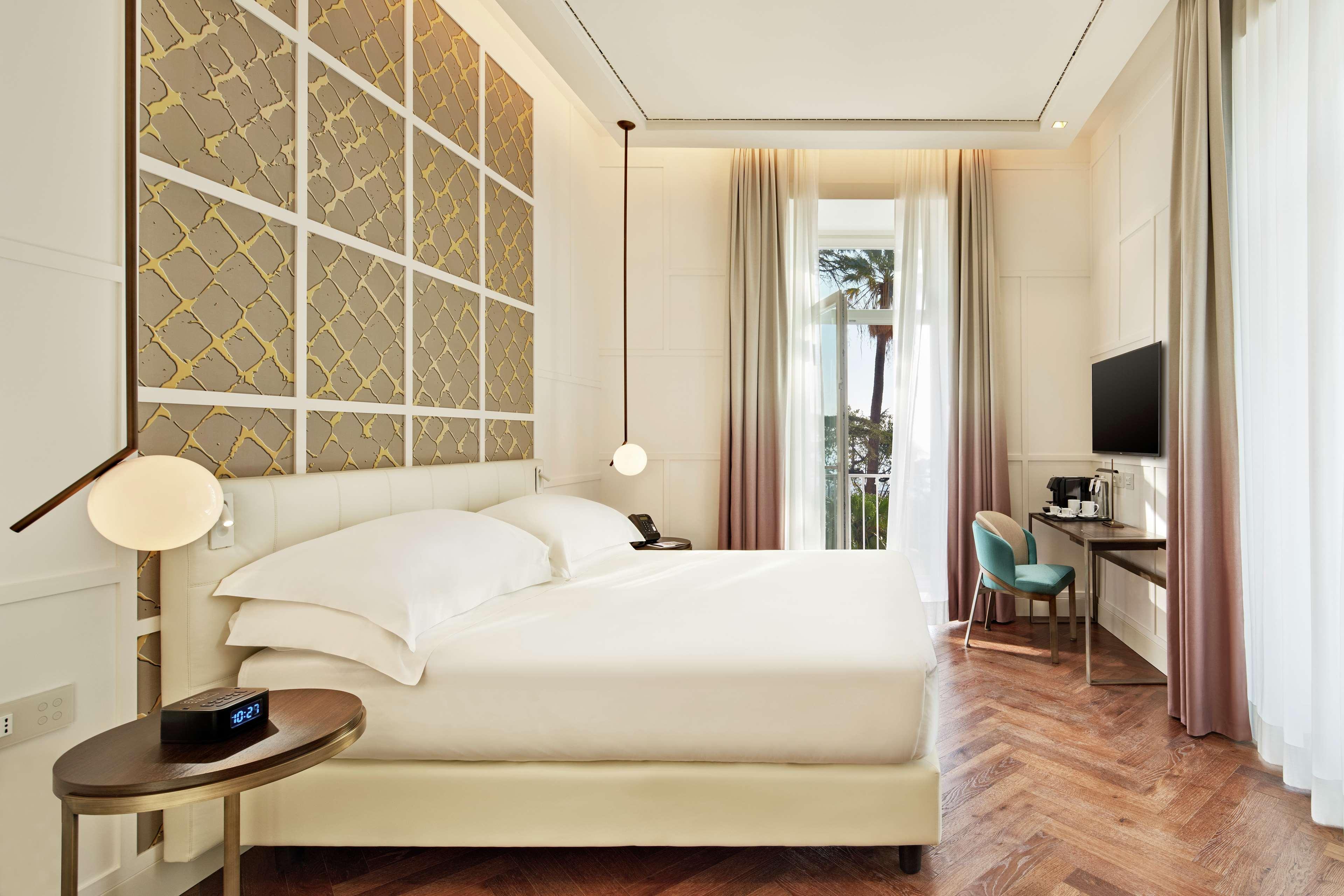 Guest Room, Superior, King Bed, Terrace