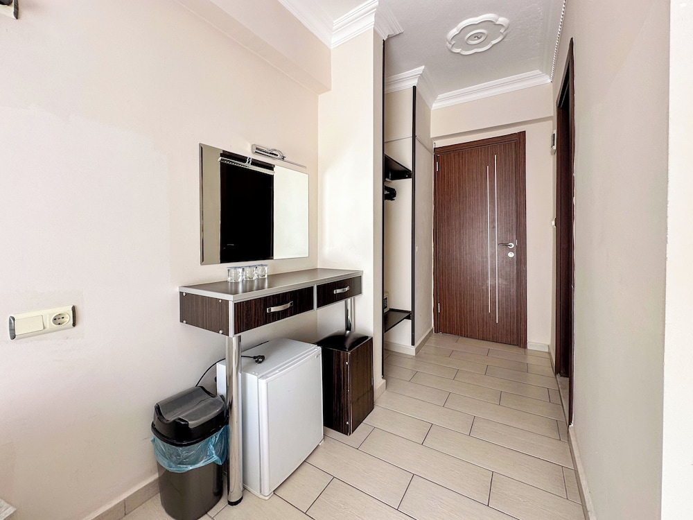Aristo Hotel 42/55
