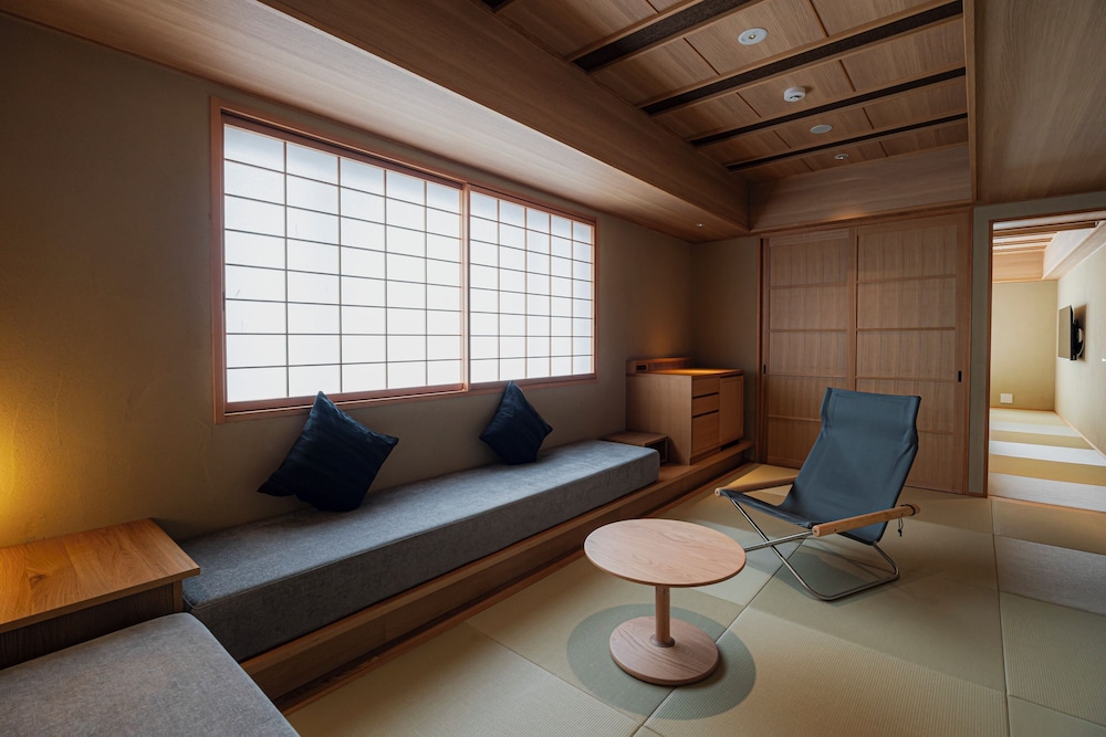 yugen kyoto shijo 32/49