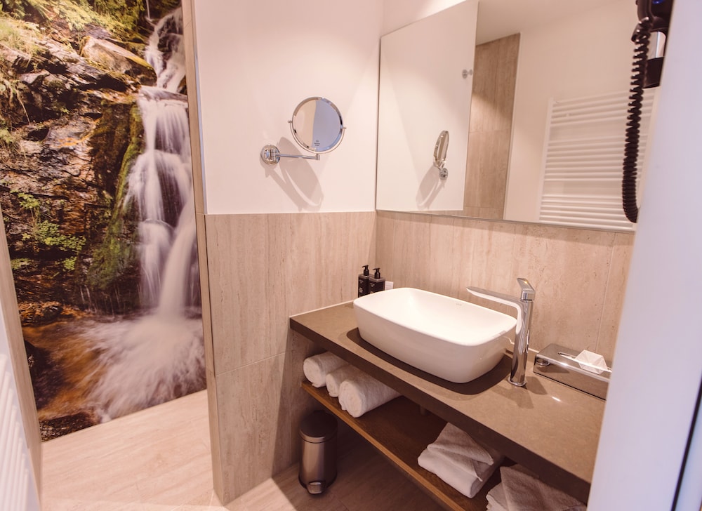 Hotel Libertas Elements pure 58/60