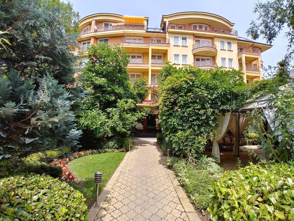 Aparthouse Borovo 22/30
