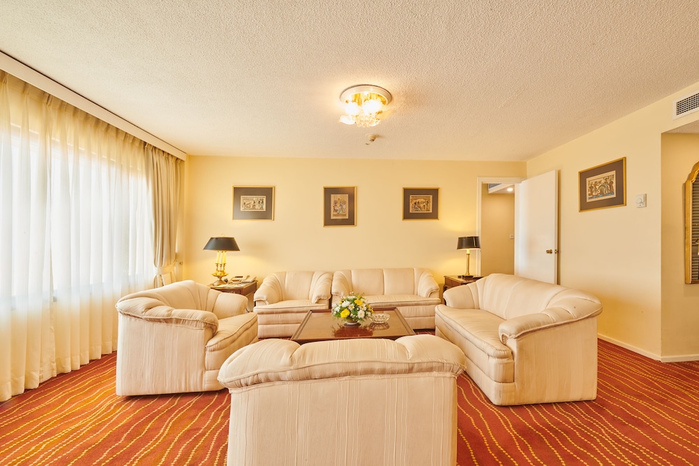 Radisson Blu Hotel, Galadari Colombo 47/63