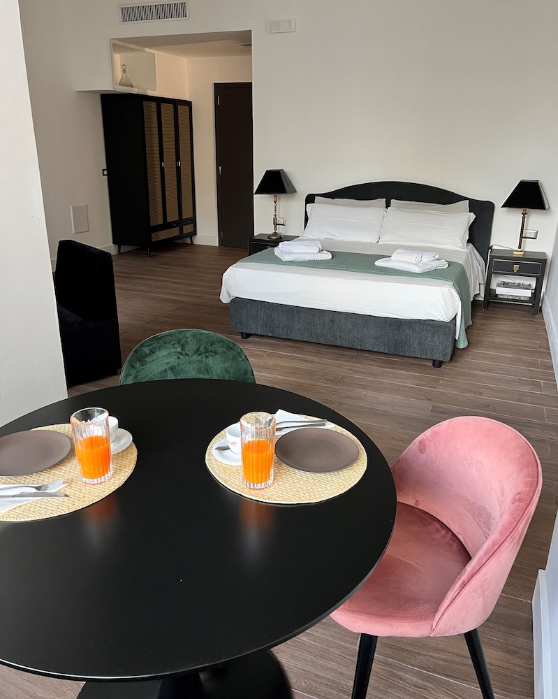 Alea Rooms 17/21