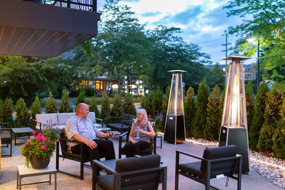 Hotel Earl of Charlevoix 34/50