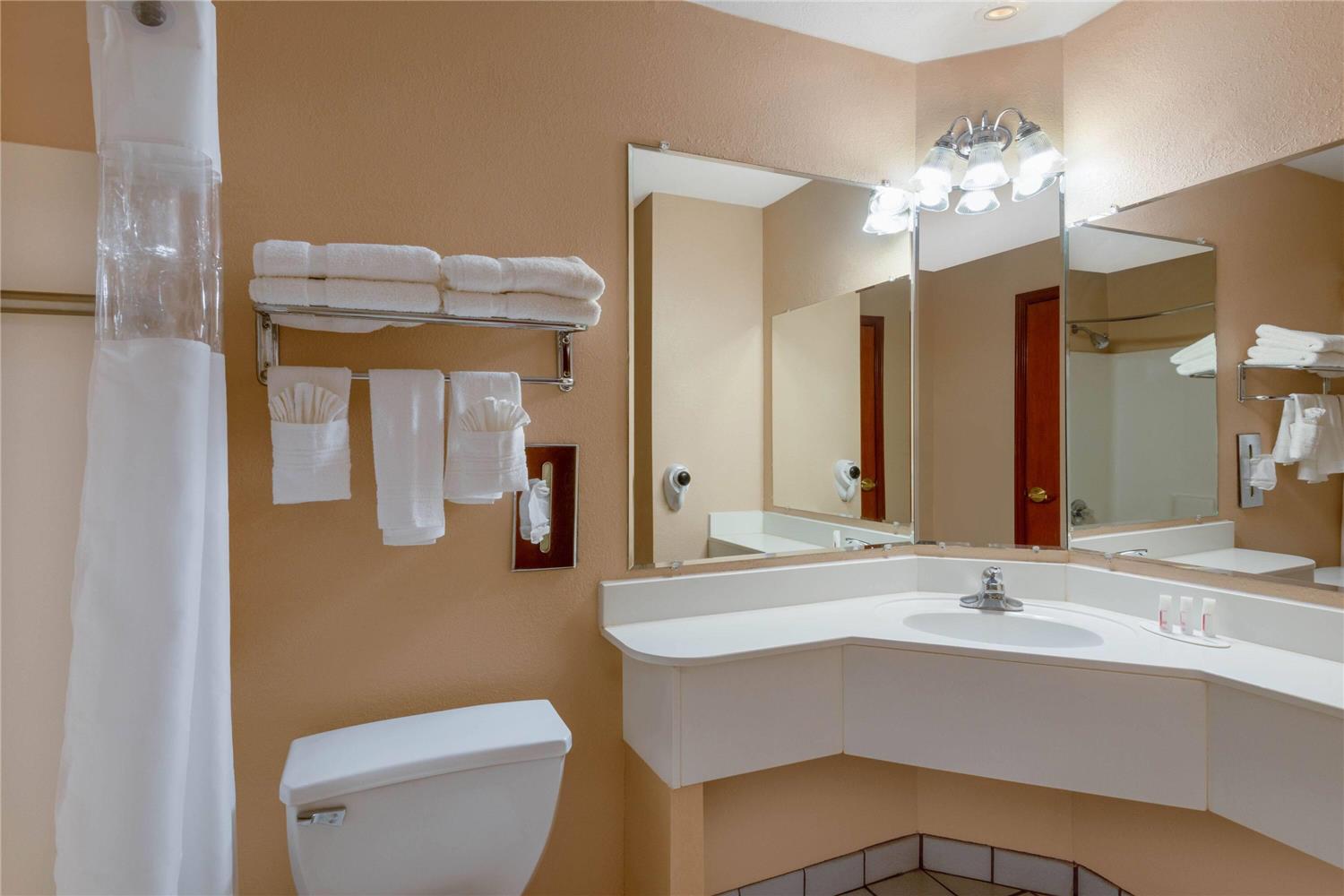 Baymont By Wyndham Plainfield/ Indianapolis Arpt Area 30/32