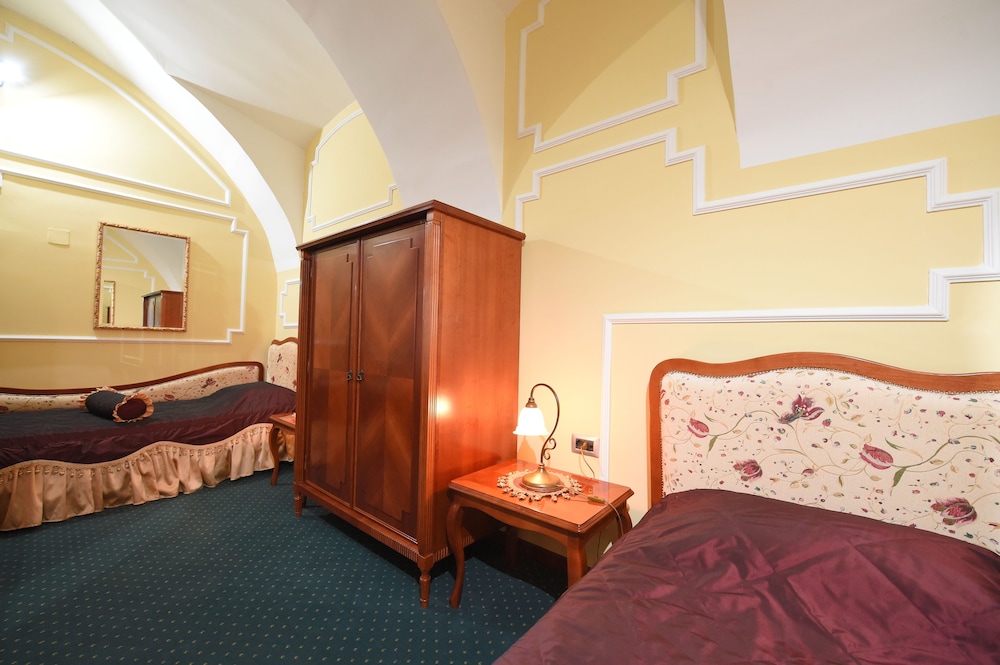 Hotel Leopold I 13/74