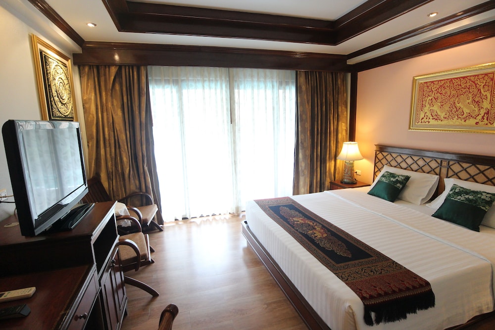 P P Palmtree Resort 14/50