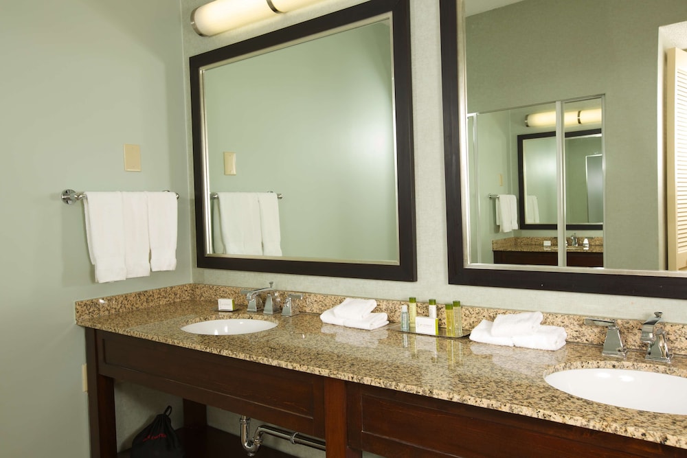 DoubleTree Suites by Hilton Raleigh - Durham 22/82