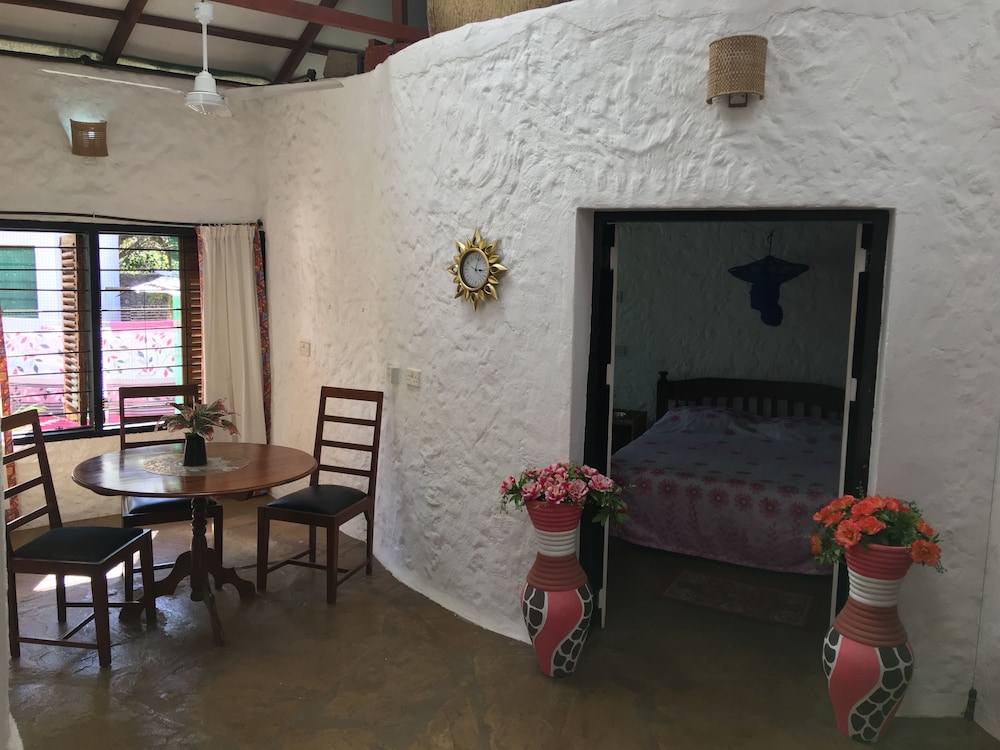 Tradewinds Lodge 25/48