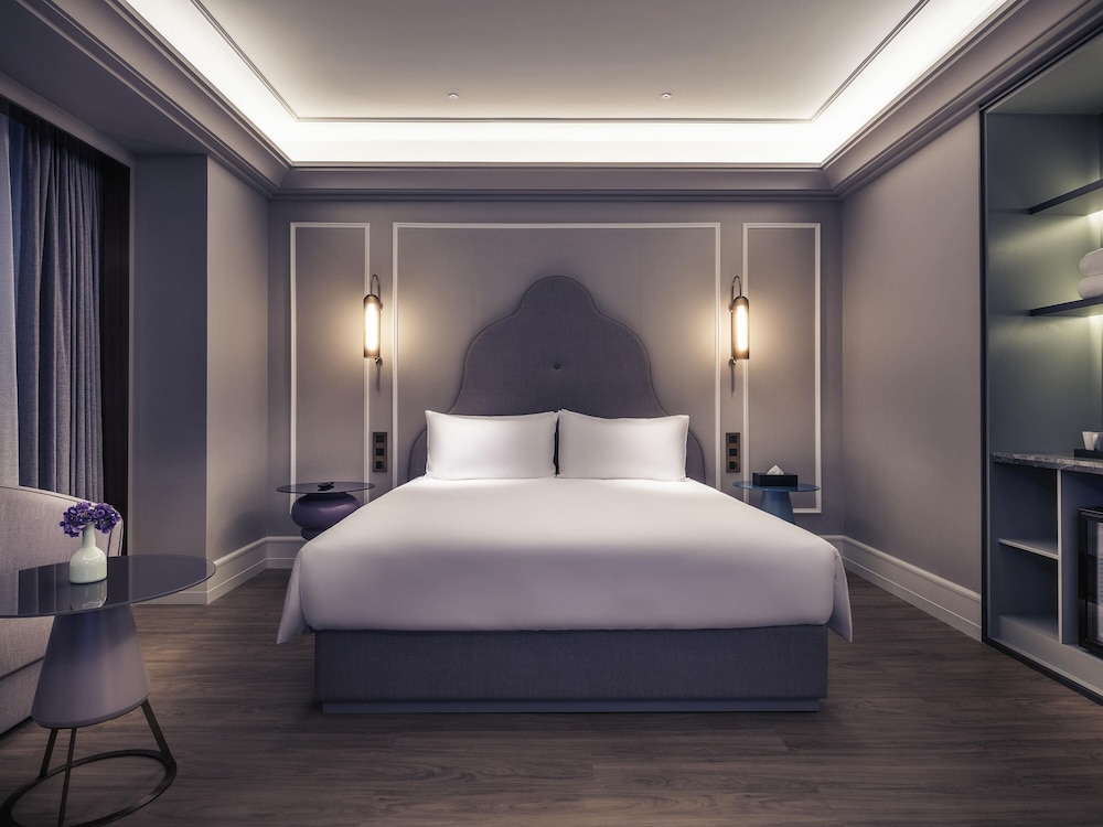 Mercure Suzhou Jinji Lake 24/61