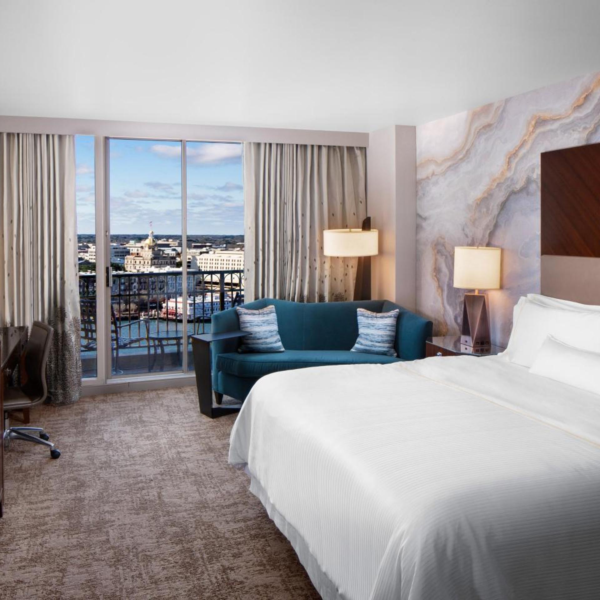 Savannah, Guest Room, King Bed, River View, Balcony