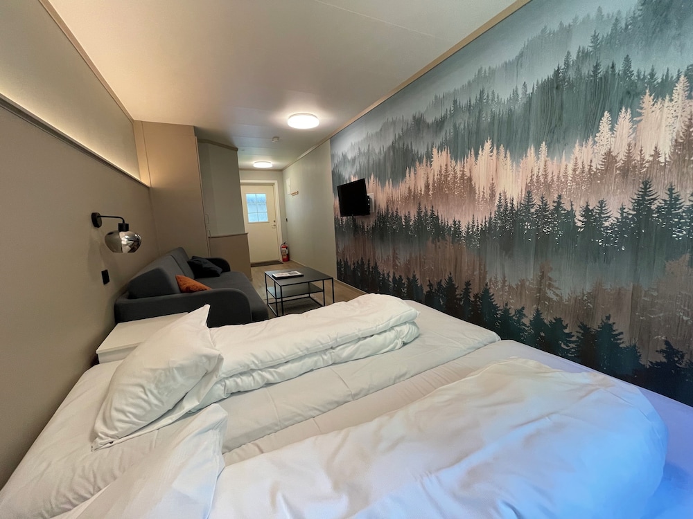 Room, Double Bed