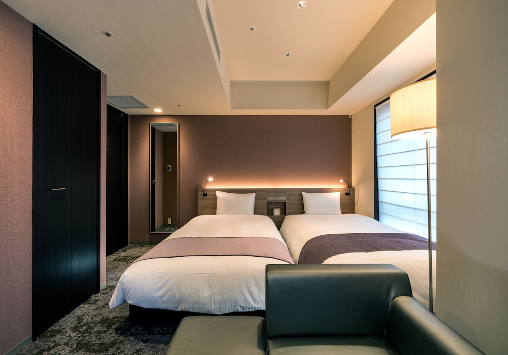 Daiwa Roynet Hotel Shimbashi 24/65
