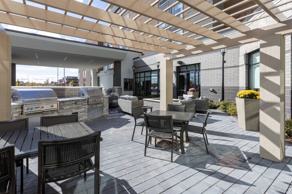 Residence Inn Minneapolis Maple Grove/Arbor Lakes 26/41