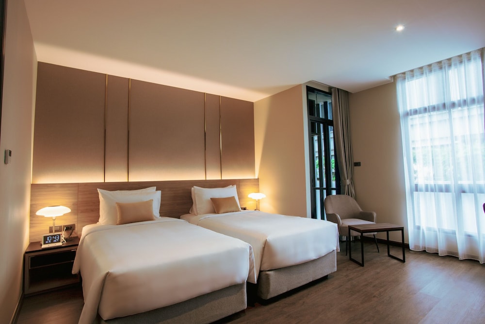 SAM E Hotel Bangkok Sathorn 17/50