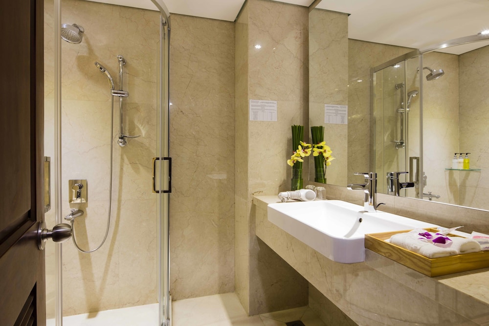 Paradise Saigon Boutique Hotel 49/50