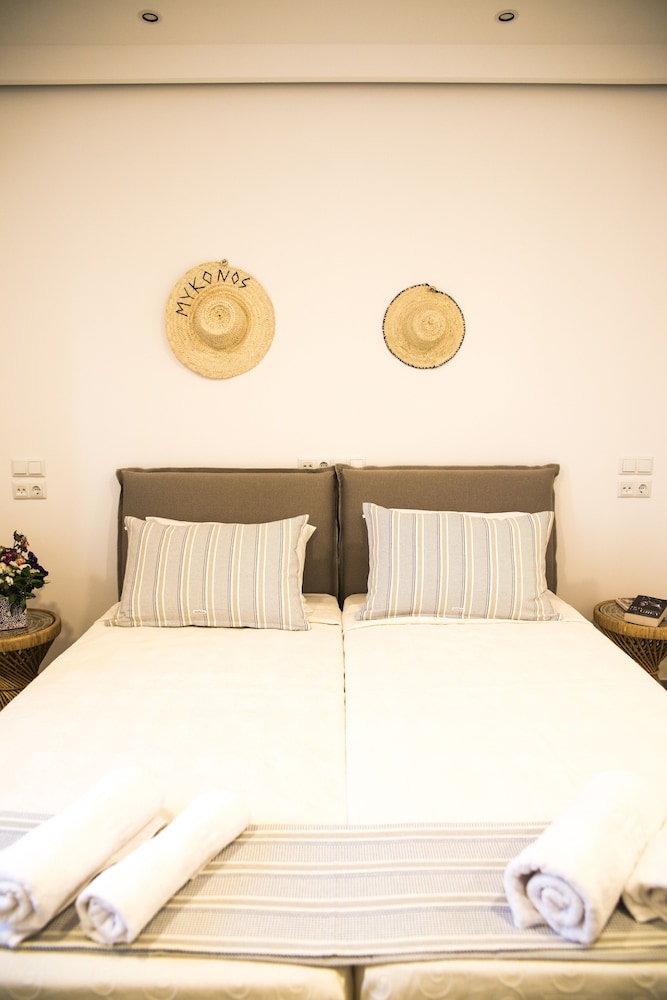 Dimele Rooms and Studios 15/50