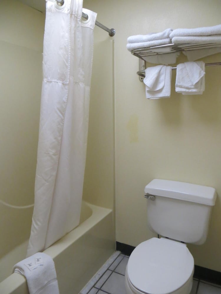River Place Inn 50/50