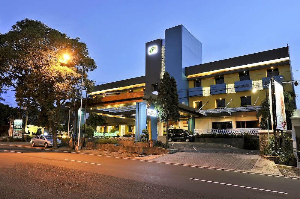 Hotel Grasia Semarang photo1