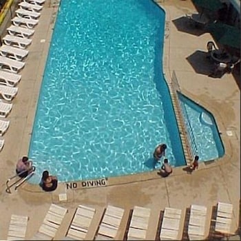 Skyview Manor Motel 34/54