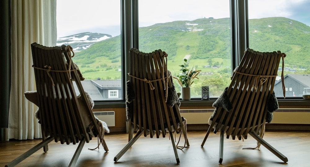 QUALITY HOTEL SKIFER 41/41