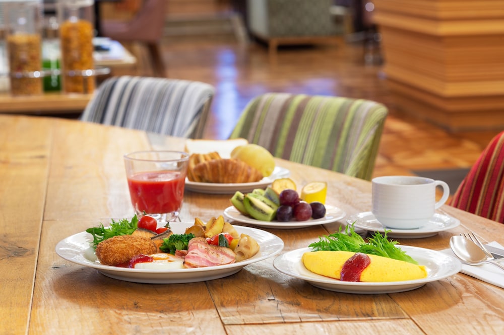 Hotel Grand Hills Shizuoka (ex Hotel Century Shizuoka) 23/36