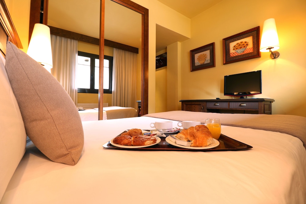 Rvhotels Tuca 16/48