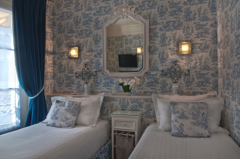 HOTEL DE LA MOTTE PICQUET 6/56