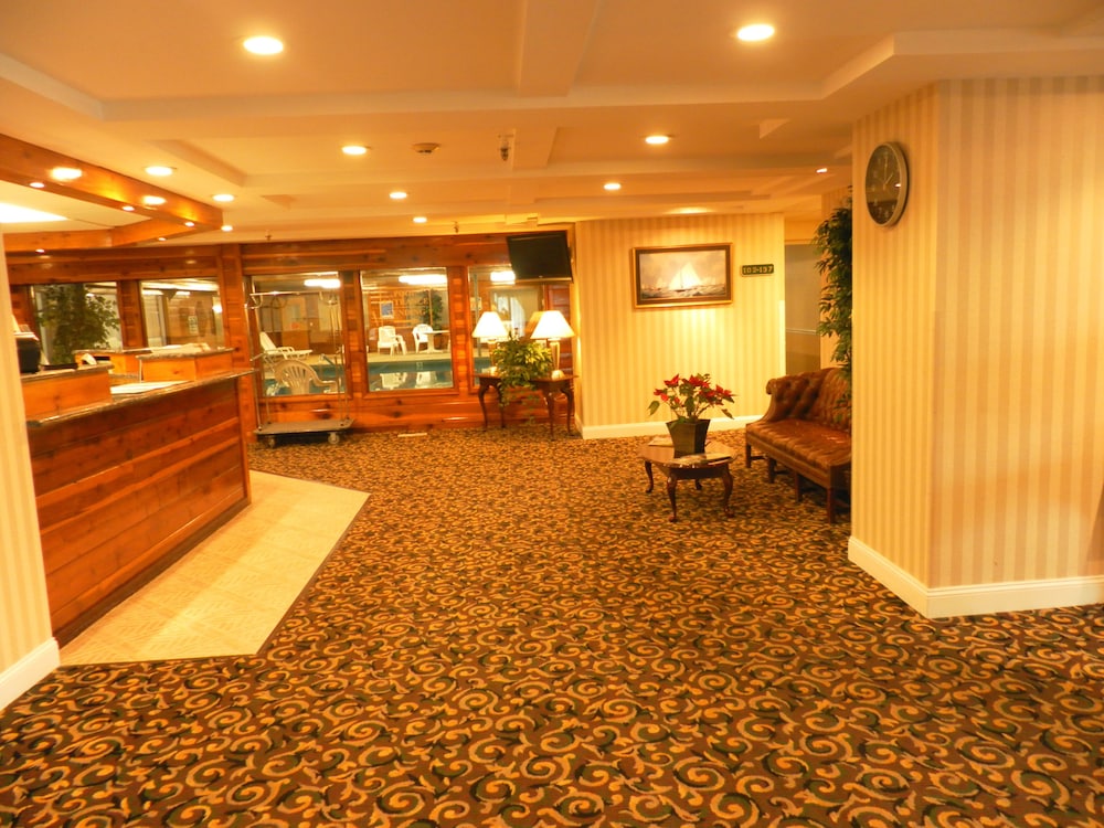 Ambassador Inn Suites 38/43