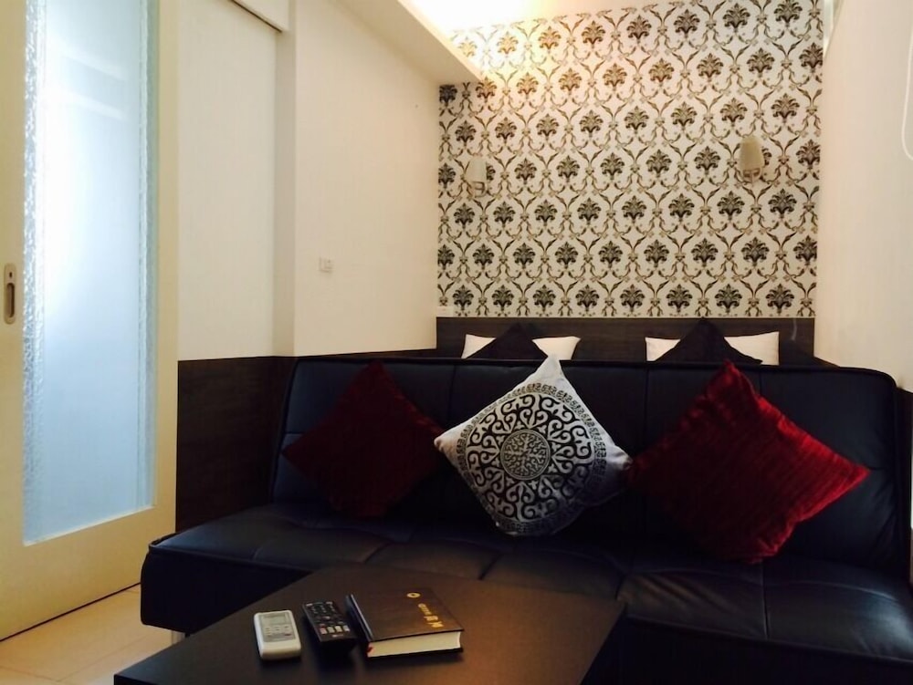 Rhine Castle Hotel 34/54
