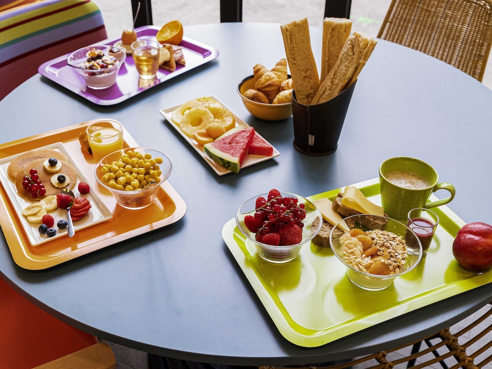 ibis Styles Perpignan Centre Gare 51/69